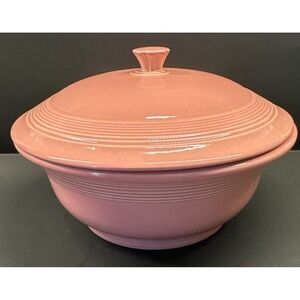 Fiesta Rose Pink Homer Laughlin Round Covered Casserole Dish Lid 2Qt Fiestaware